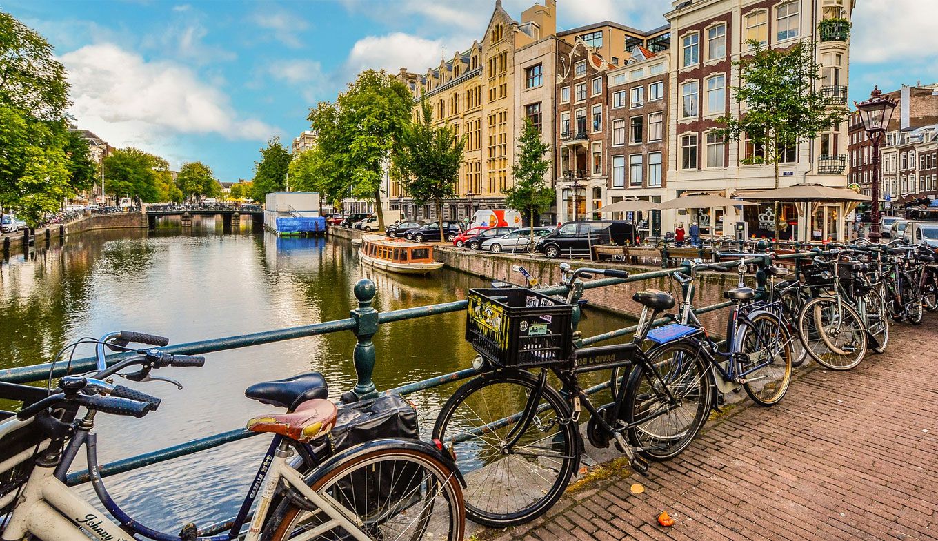 ¿Qué ver en Ámsterdam? ¡Lugares imprescindibles para visitar!