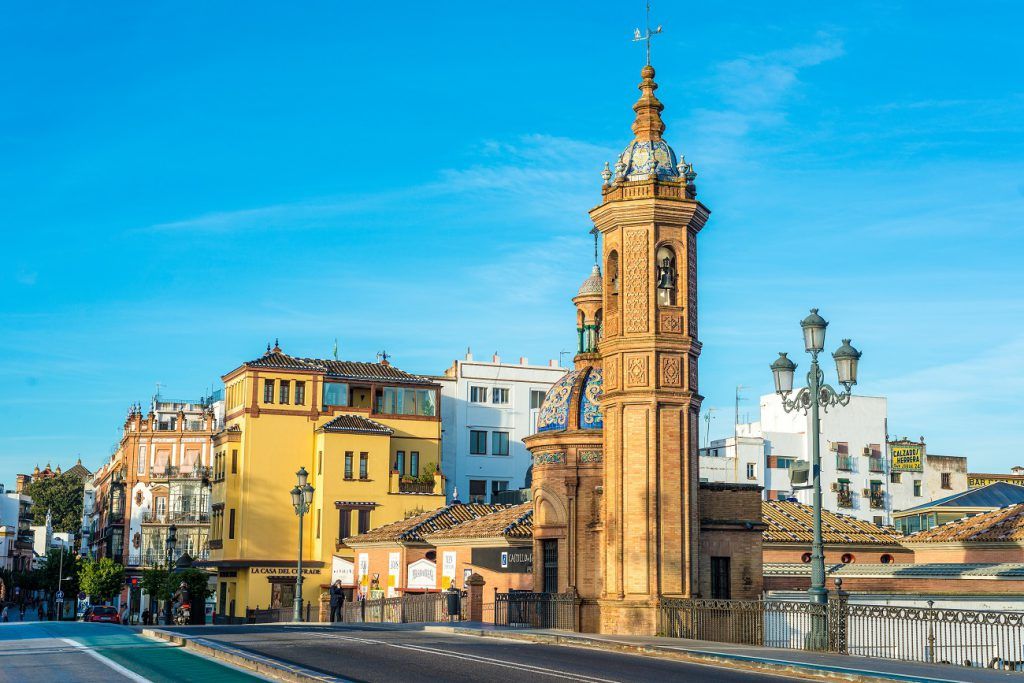 ¿Qué ver en el Barrio de Triana de Sevilla?