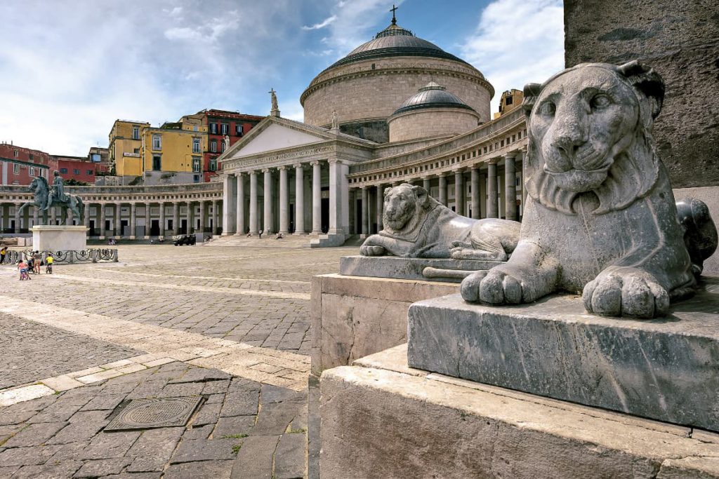 Plaza del Plebiscito, Nápoles