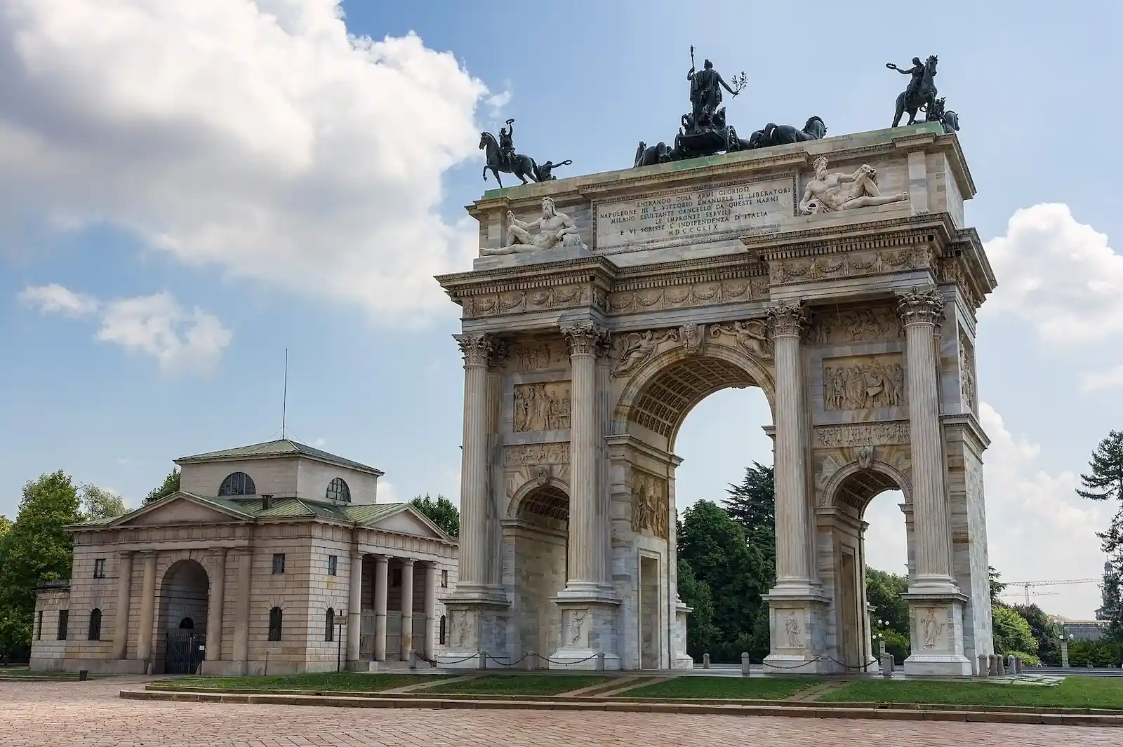 Arco della Pace, Milán
