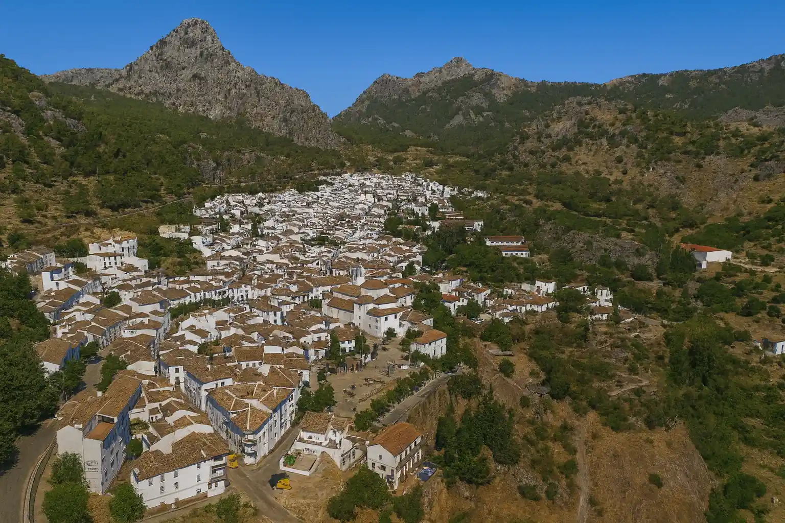 Grazalema: El corazón verde de la sierra