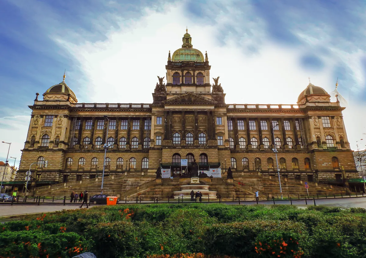 Museo Nacional: colecciones checas frente a Wenceslao