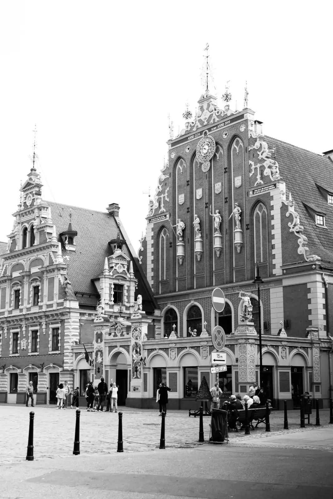 Casa de los Cabezas Negras en el casco antiguo de Riga