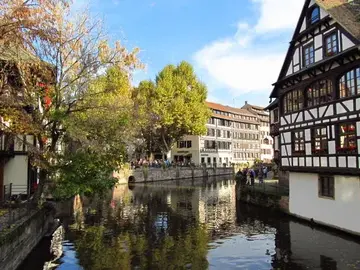 Free tour por la pequeña y feliz Francia