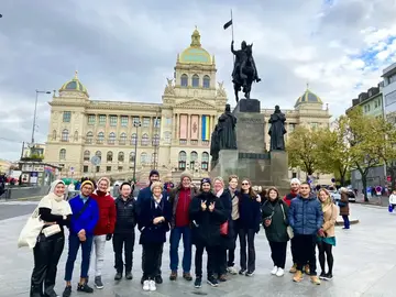 Recorrido por la ciudad nueva de Praga