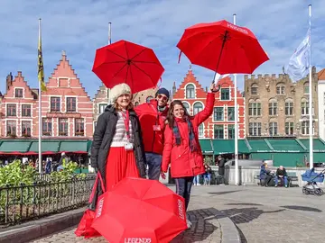 Free Tour Histórico de Brujas | Visita a lo Más Destacado | Con Degustación de Chocolate & 3€ Descuento en Barco por los Canales