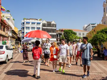 ⭐ El Free Tour Completo de Cartagena: Ciudad Antigua y Amurallada con Sistema de Audio