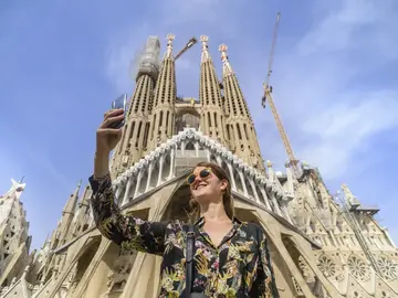🥇Free Tour of Gaudi and La Sagrada Familia