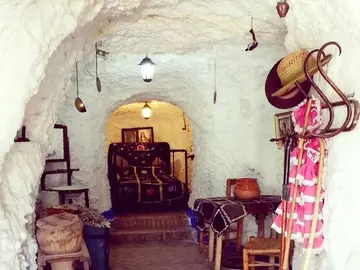 Conoce los barrios con más encanto, Albaicín y Sacromonte