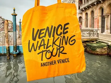 THE UNEXPECTED VENICE! DORSODURO DISTRICT & ZATTERE (southern Venice)