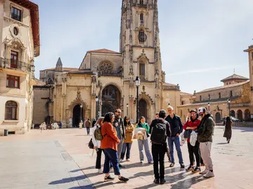🏆 Free Tour visita al casco histórico de Oviedo 🌟