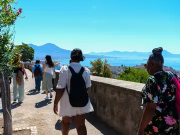 📷Recorrido panorámico por el cerro entre barrios ricos y pobres. Material visual📸🚠