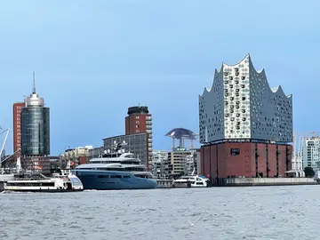 Free Tour: Historia de Puerto, Barrio Rojo y los Beatles con Hamburgo A Pie