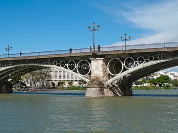 🥇 Free Tour por el Barrio de Triana ⭐⭐⭐⭐⭐