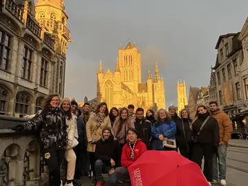 Free Tour Nocturno Alternativo: El Lado Oscuro de Gante | Por Lugareños