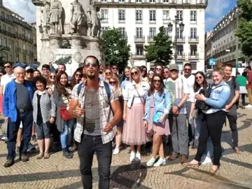 Secret Walking Tour of Lisbon with Free Tastings