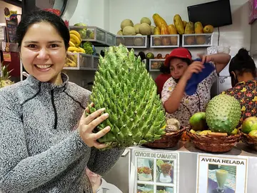 Free Food Tour in Bogotá (more than 15 food tastings)