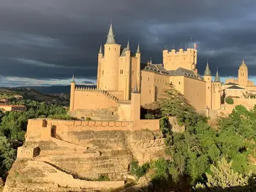 🏆 Free Tour Segovia Esencial. Ruta Patrimonio de la Humanidad.