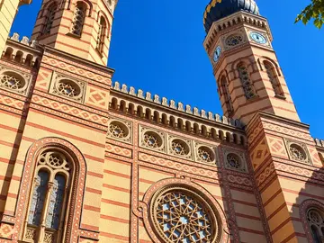 Jewish Heritage free walking tour with Local Guides