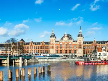 Tour a pie gratuito por Ámsterdam, lugares icónicos del centro histórico