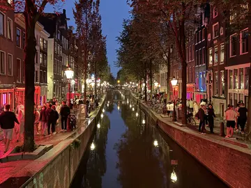 Red Light Revelations: Amsterdam's Hidden History