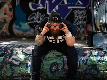 Graffiti & Public Art Walking Tour: How to read the walls of an urban jungle