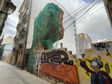 Walls of Valencia. Roman, Islamic and Christian. Traces and remains