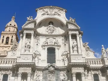 Visita guiada por las plazas de Murcia