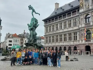 Recorrido histórico gratuito a pie por el casco antiguo de Amberes