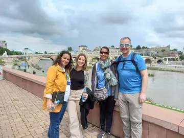 Tour a pie gratuito con Aleksandra