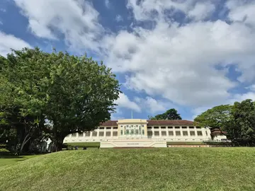 Viajando a través de 700 años de la historia de Singapur desde una colina hasta un río