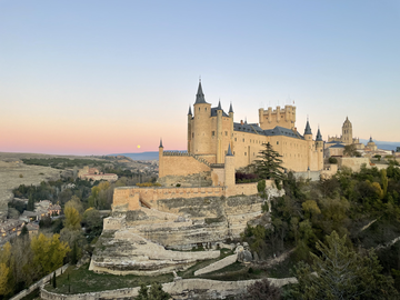📍🏰 SEGOVIANDO, un tour "muy majo" 😍 entre belleza y leyendas
