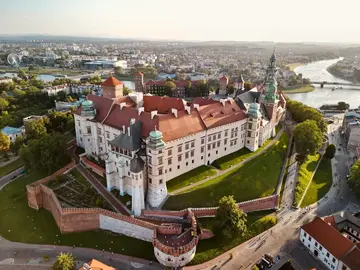 🥇🏆Tour completo de Cracovia: Casco Antiguo, Castillo y Catedral de Wawel, barrio judío de Kazimierz y Gueto.