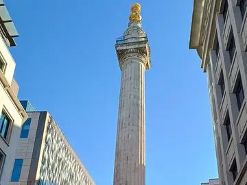 The Perilous Path of the Great Fire of London