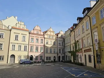 Descubre Varsovia: tour imprescindible para principiantes en grupos pequeños