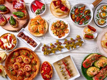 Descubriendo la mejor comida local de Barcelona