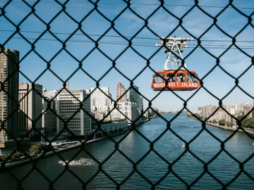 El tesoro oculto de Nueva York: Roosevelt Island & Manhattan desde una perspectiva diferente ¡Disfruta la ciudad como un local!
