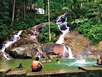 Visita a las cascadas de Ulu Kanching