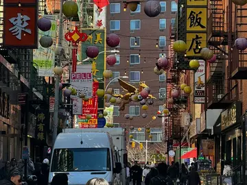 DISCOVER MANHATTAN SOHO CHINA TOWN LITTLE ITALY AND MANY MORE