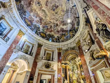 Free Tour: 1h 30m to squeeze Valencia! 🍊