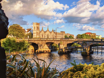 Afternoon Walking Tour of Galway City's West End