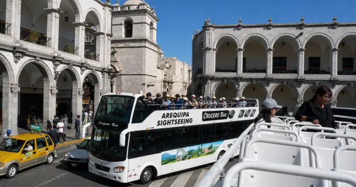 Arequipa: tour de 4 horas por la ciudad en autobús panorámico