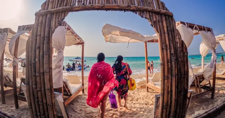 Cartagena: Mambo Beach - Playa Blanca Day Trip by Speedboat