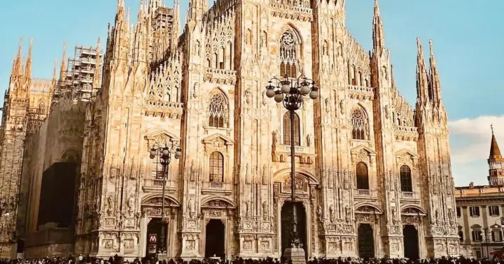 Milan: Duomo & Rooftops ,Legends of the Gargoyles