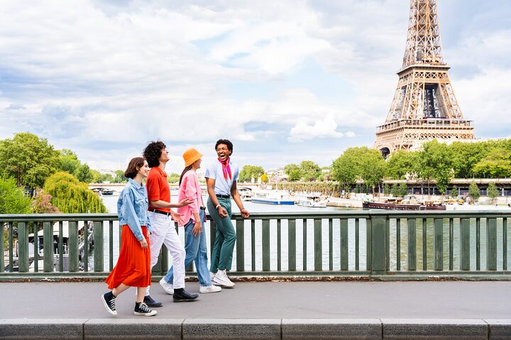 Tour Privado de París : Puntos destacados, barrios altos & Torre Eiffel