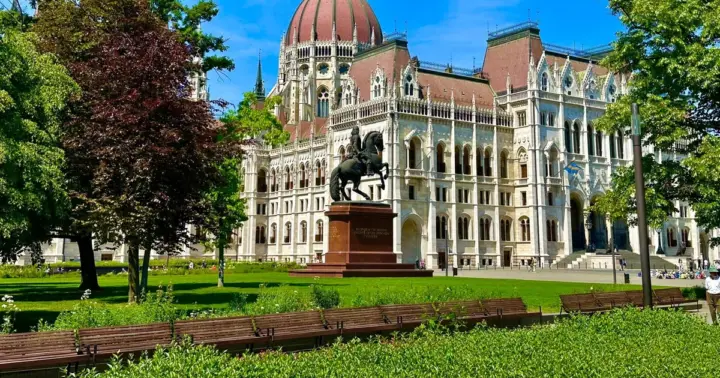 Budapest: Ticket de acceso al Parlamento y audioguía
