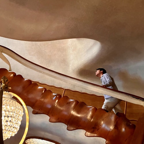 Barcelona: Visita guiada a 3 Casas de Gaudí