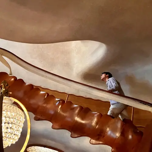 Barcelona: Visita guiada a 3 Casas de Gaudí