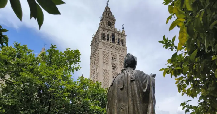 Sevilla: Catedral y Giralda Visita guiada sin esperas
