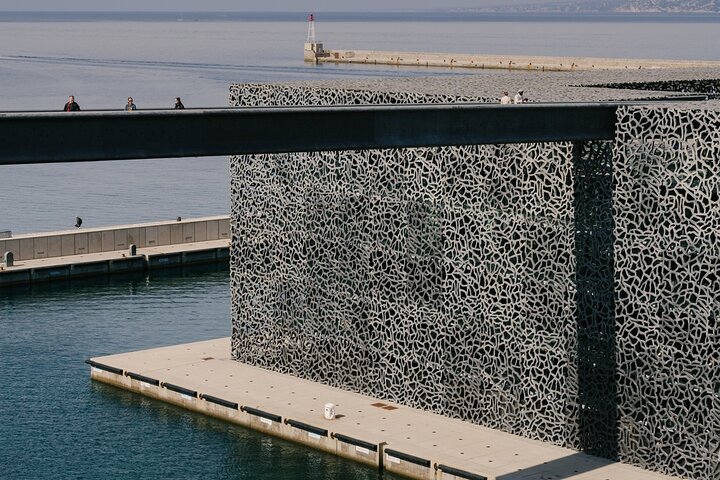 Marsella: Entrada rápida de Mucem y tour de audio Le Panier